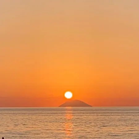 Boutique Apartment With Beach Nearby Tropea Swimming Pool Open In July And August * Parghelia
