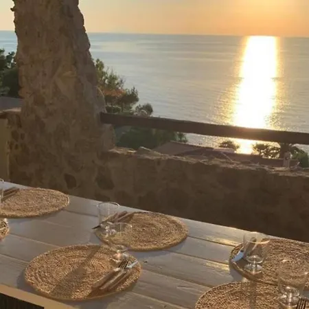 Boutique Apartment With Beach Nearby Tropea Swimming Pool Open In July And August * Parghelia