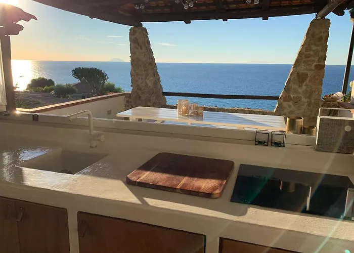 Boutique With Within Walking Distance, Near Tropea